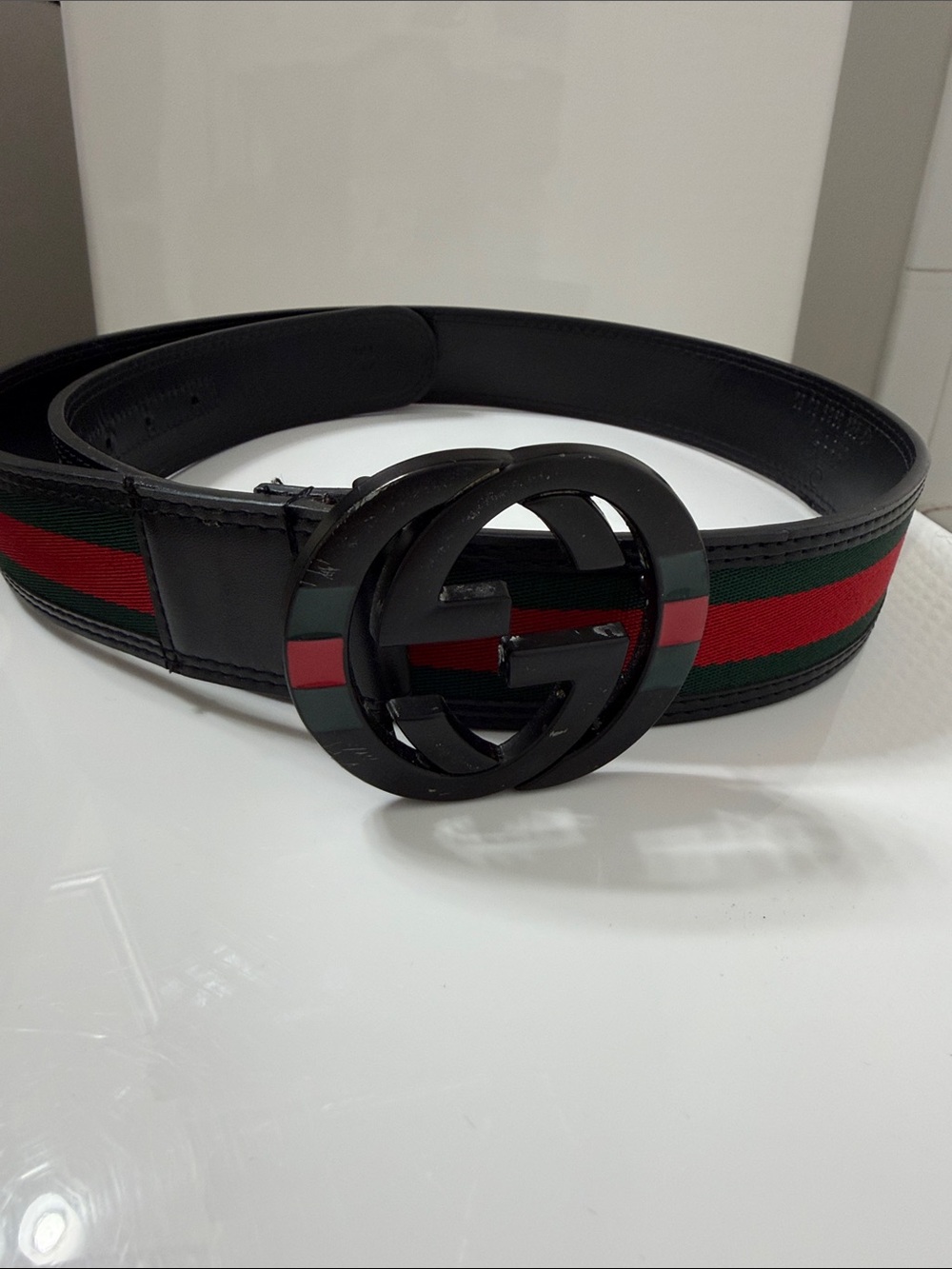 Gucci Black Leather Belt with Green-Red Web Stripe
